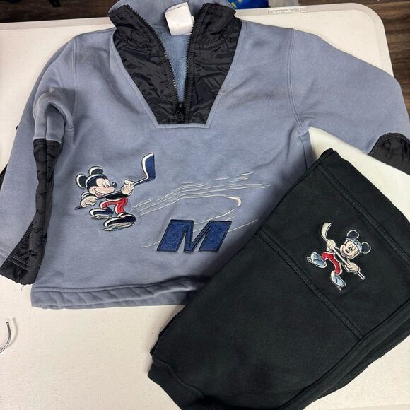 Vintage Boys boys size 4 5 The Disney store Mickey Mouse outfit pants top Hockey - Picture 1 of 4